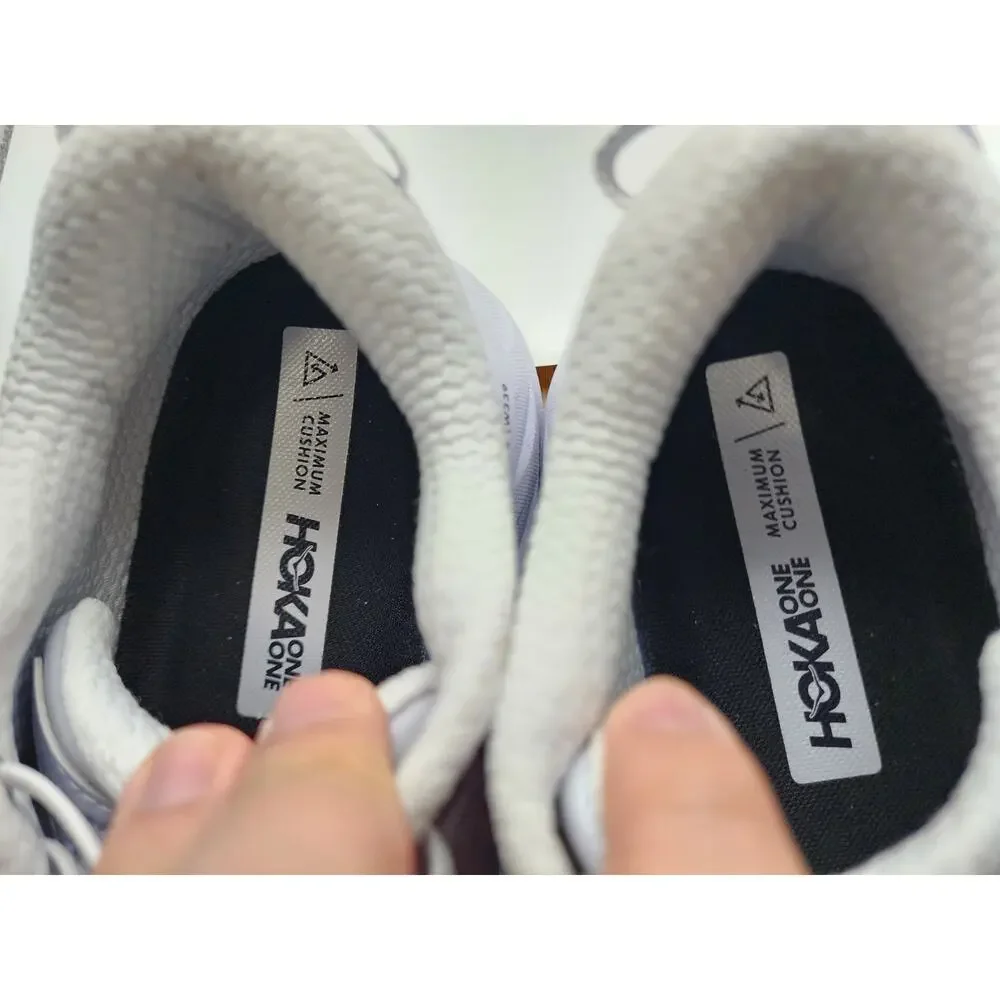 Hoka One One hoka one